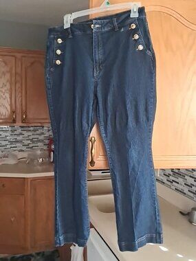 womens jeans   pants  use size 10